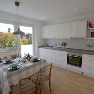 B1 Apartment
